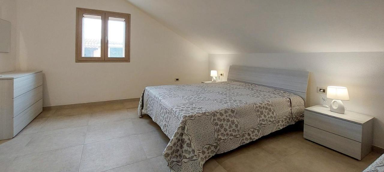 Appartamento Brigida Bilocale 3 Posti Vicino Al Centro San Teodoro  Exteriör bild